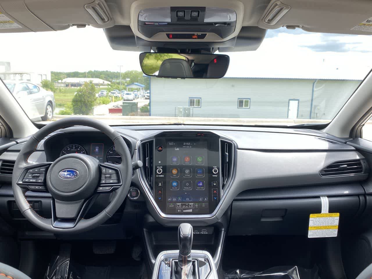 Used 2025 Subaru Crosstrek 2.5i Limited w/ Crosstrek Mirror Package image 14