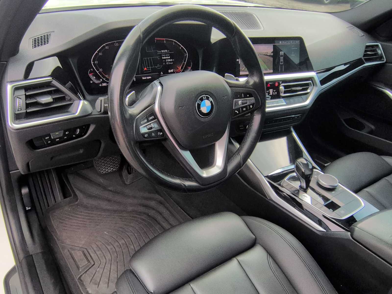 Used 2019 BMW 330i Sedan w/ Convenience Package RWD image 10