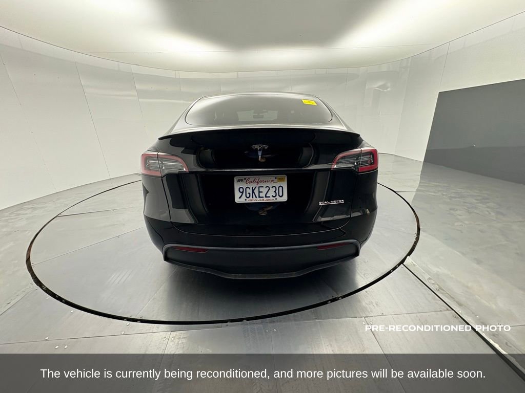 Used 2023 Tesla Model Y Performance image 4