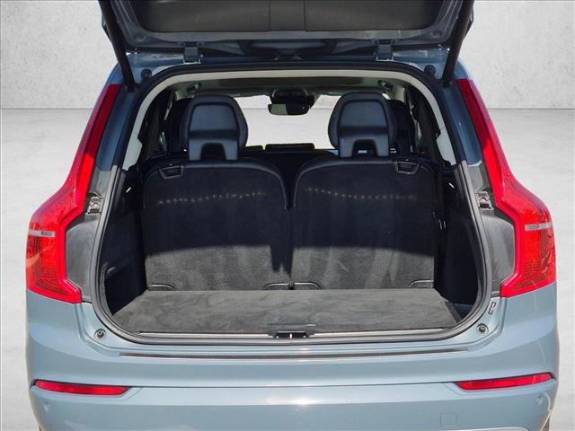 Used 2020 Volvo XC90 T6 Momentum AWD/4WD image 6