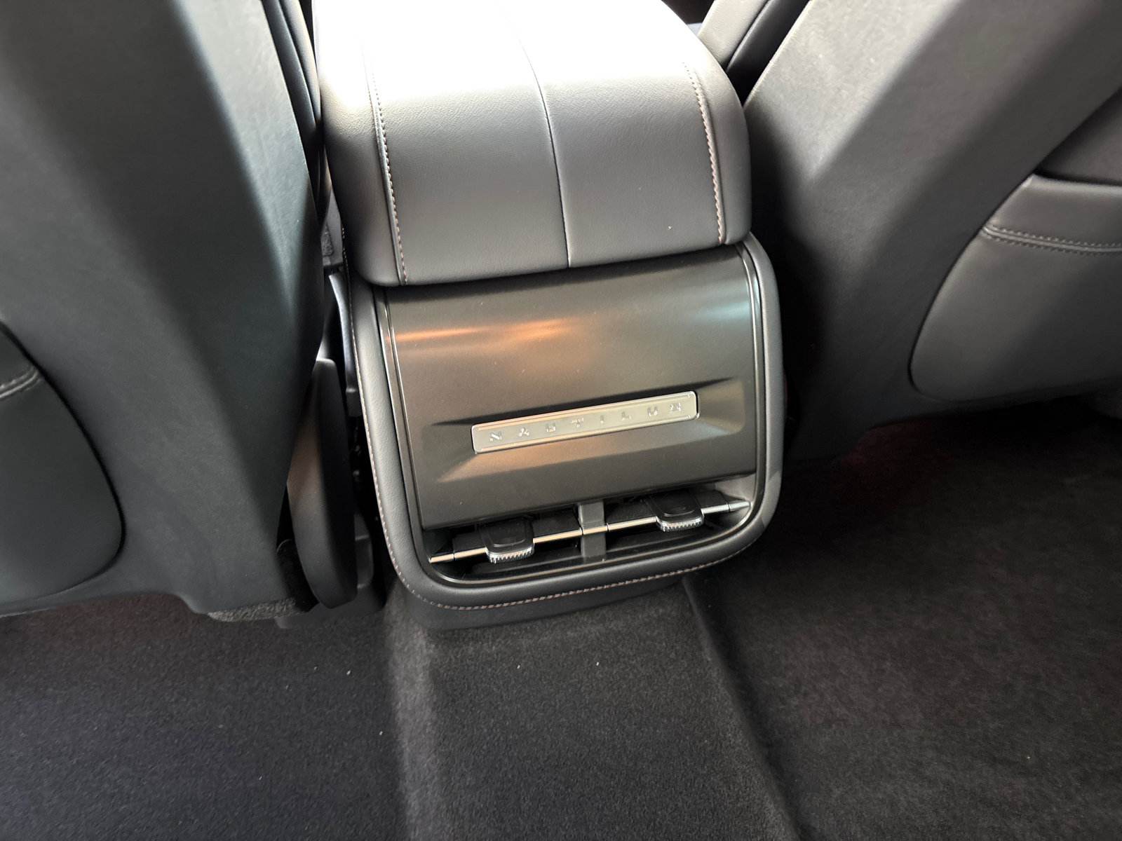 New 2026 Lincoln Nautilus Premier image 33