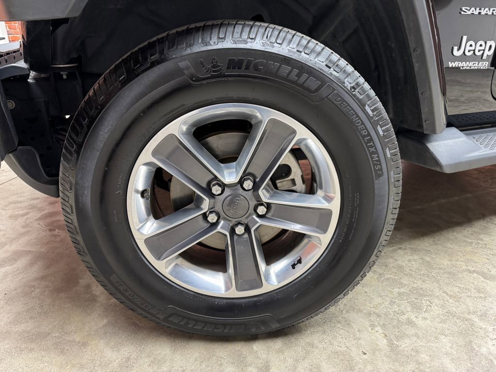 Used 2021 Jeep Wrangler Unlimited Sahara image 28