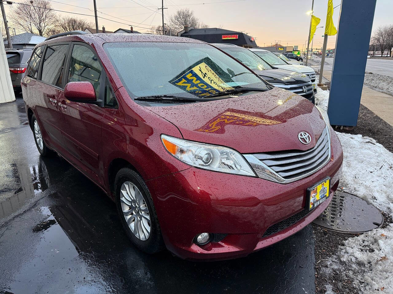 Used 2015 Toyota Sienna image 87