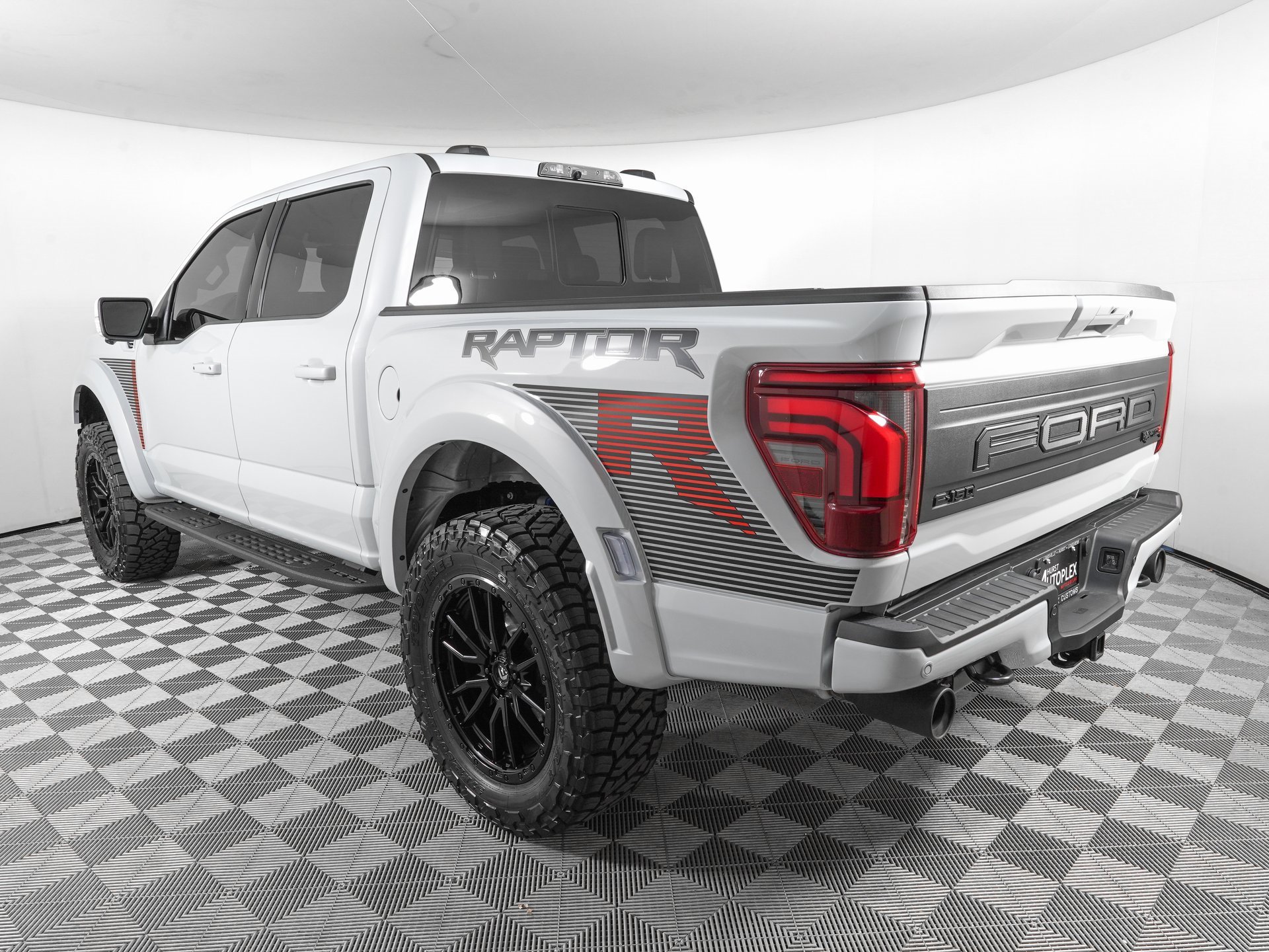 Used 2025 Ford F150 Raptor w/ Equipment Group 803A Raptor R image 9