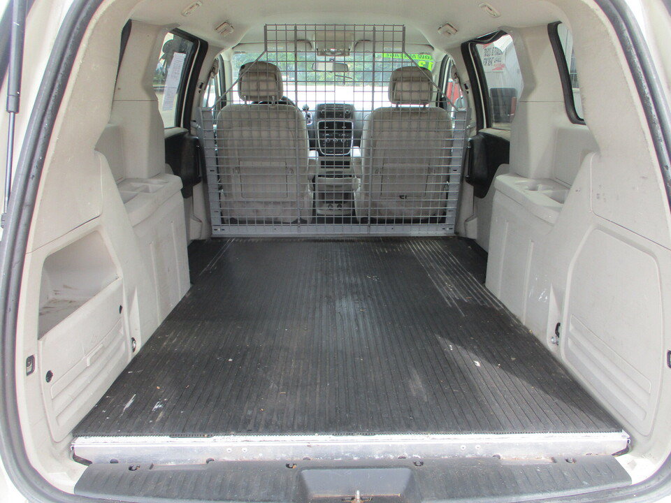 Used 2013 RAM C/V Tradesman FWD image 6