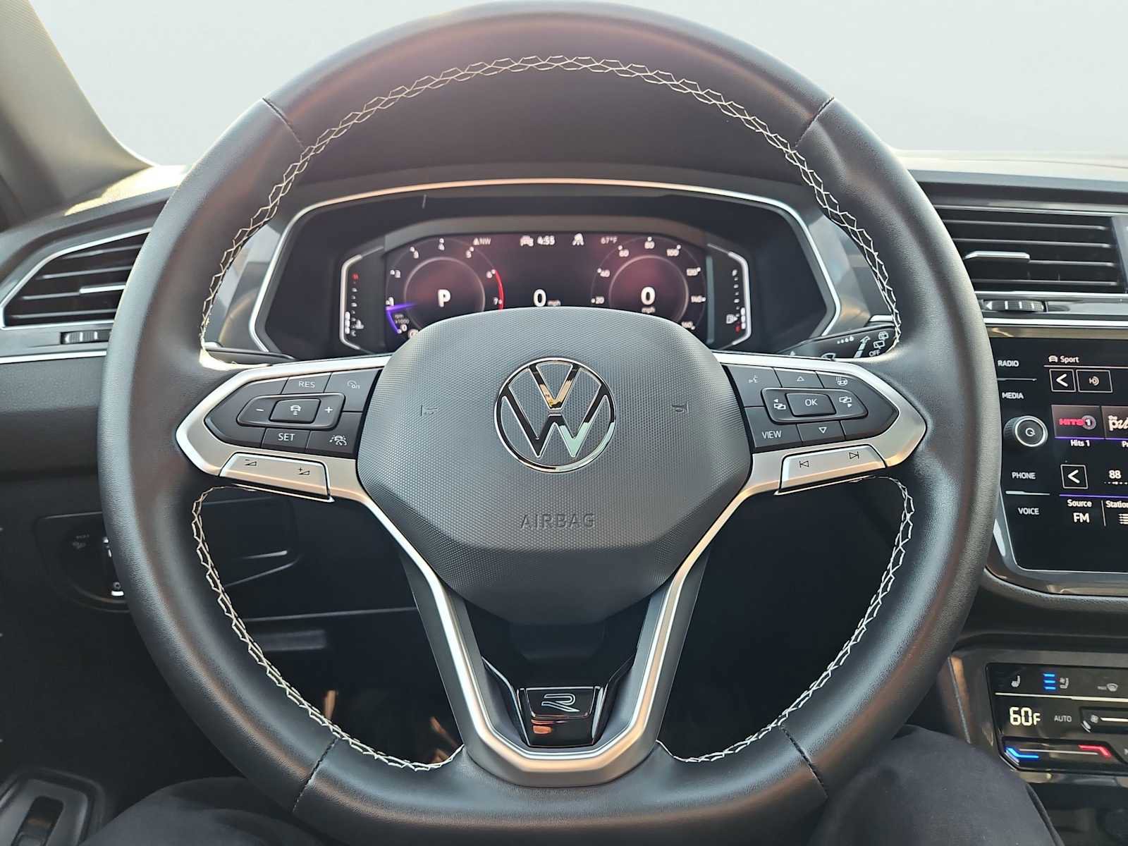 Certified 2023 Volkswagen Tiguan SEL R-Line image 35