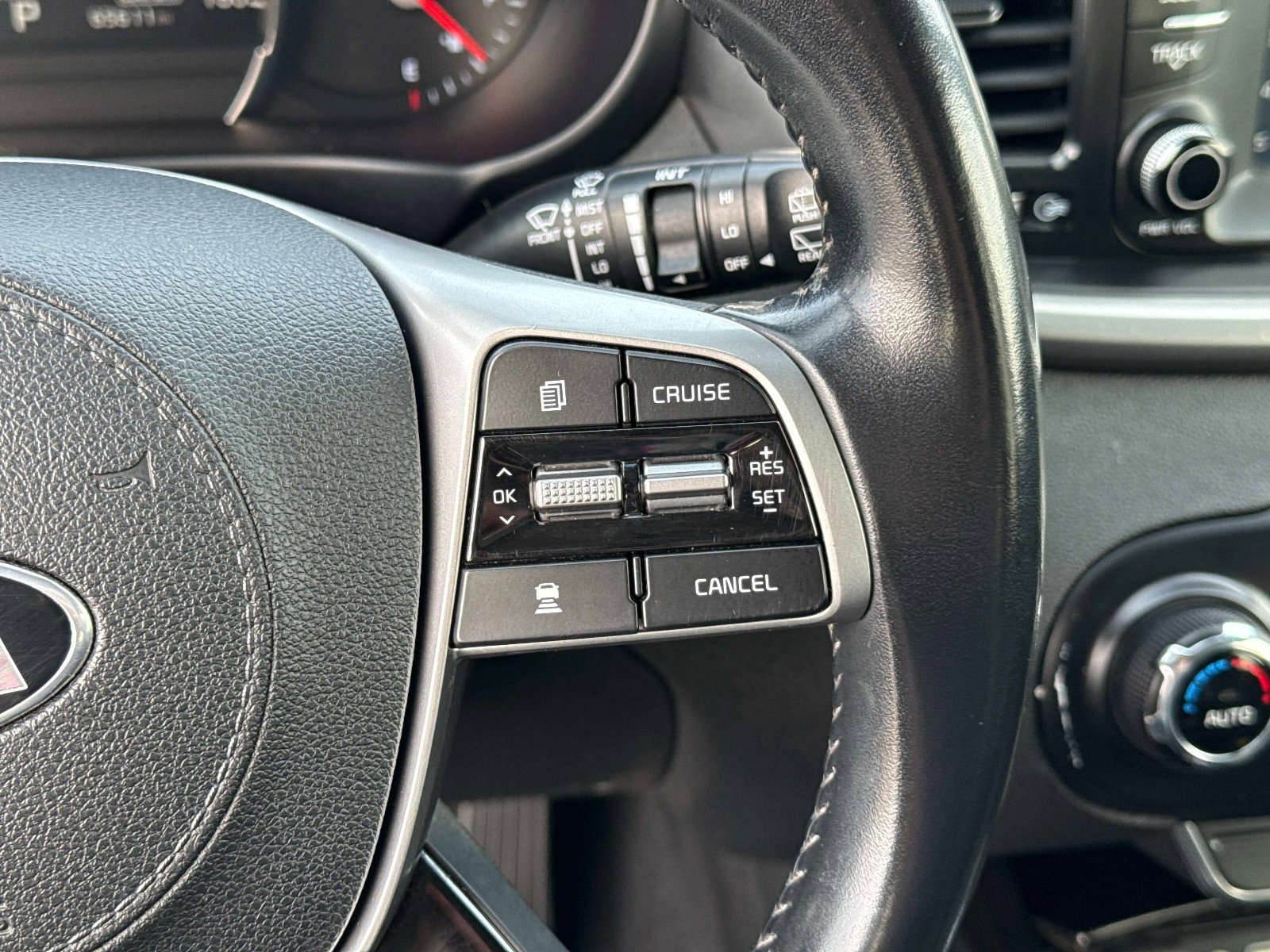 Used 2019 Kia Sorento EX image 31