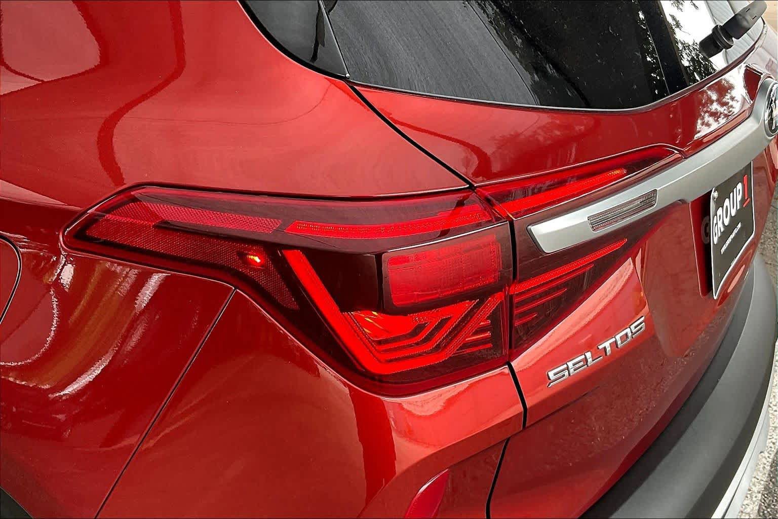 Used 2021 Kia Seltos S image 28