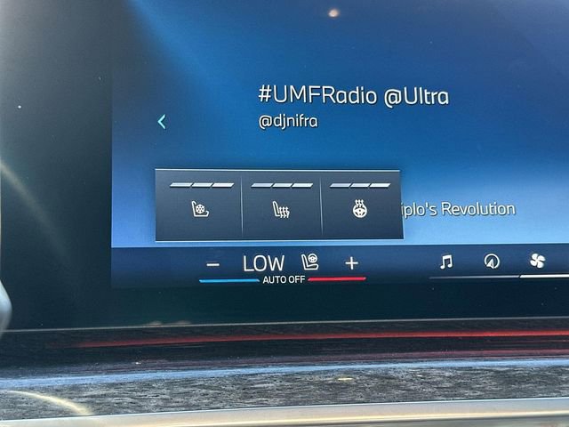 Used 2024 BMW 740i image 39