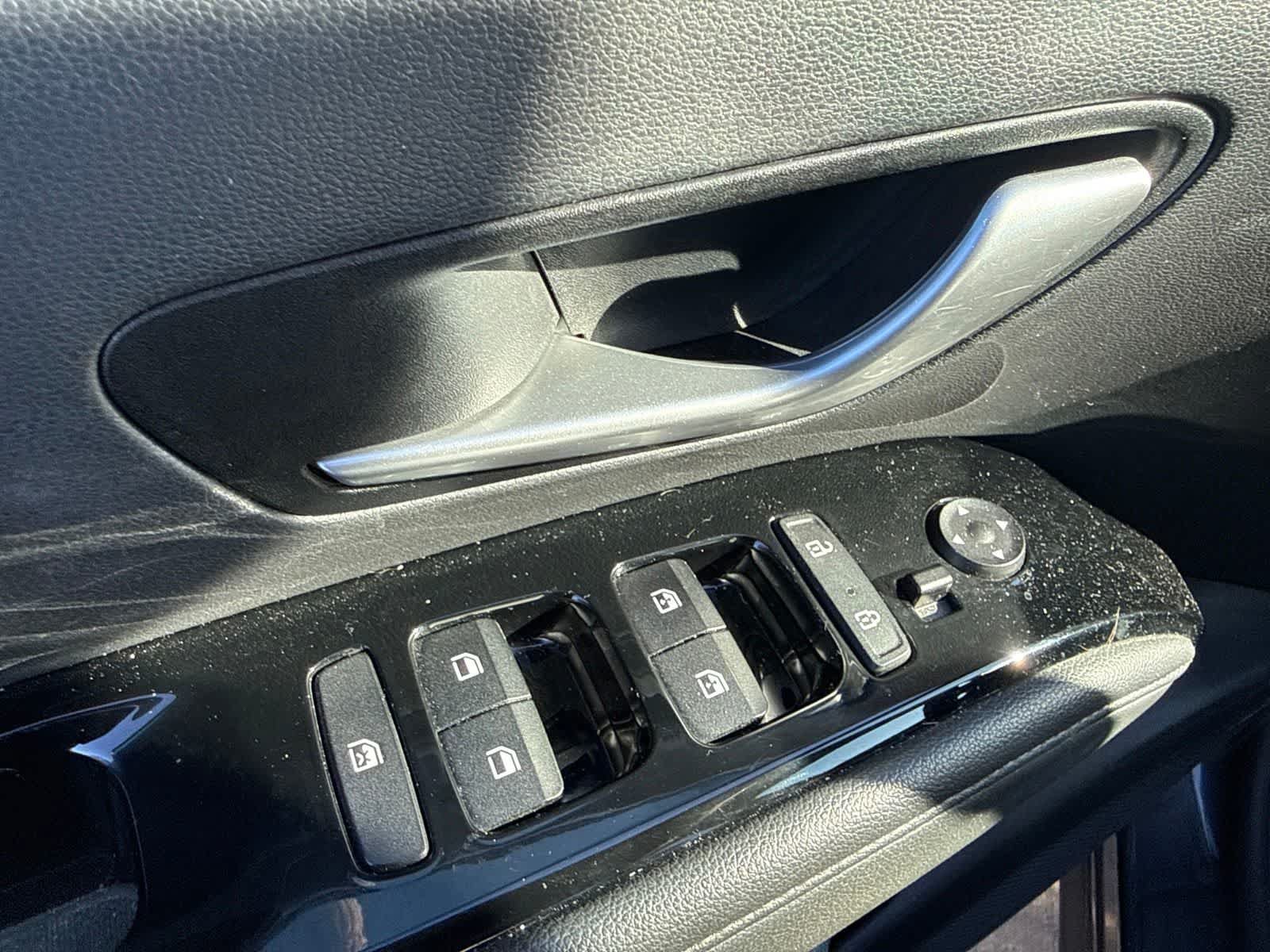 Used 2022 Hyundai Tucson Limited AWD/4WD image 16