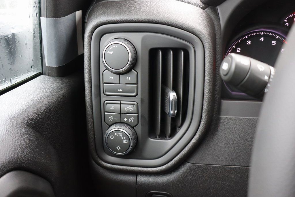 New 2026 Chevrolet Silverado 2500 Custom image 10