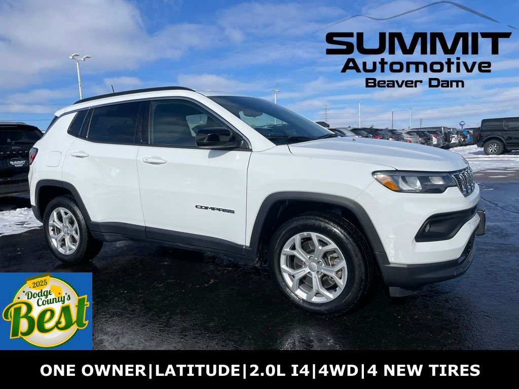 Used 2024 Jeep Compass Latitude AWD/4WD image 1