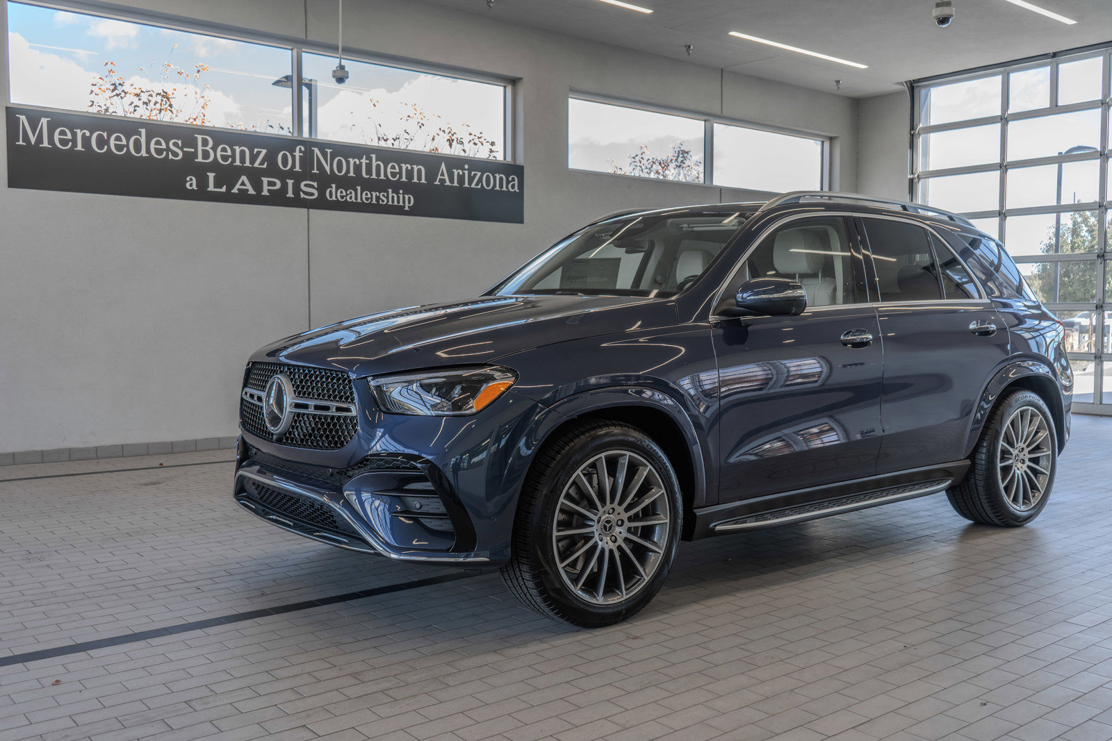 New 2026 Mercedes-Benz GLE 450 4MATIC image 3