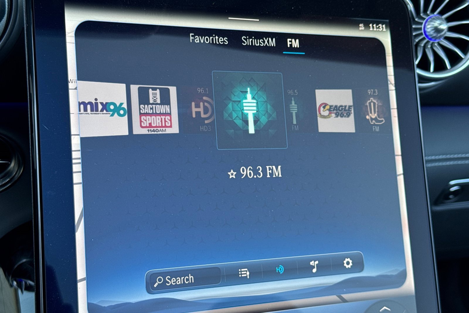 New 2025 Mercedes-Benz SL 63 AMG S e Performance 4MATIC image 20