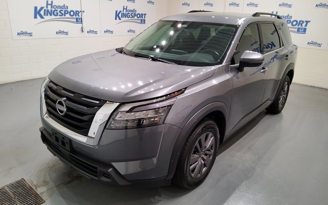 Used 2024 Nissan Pathfinder SV image 45