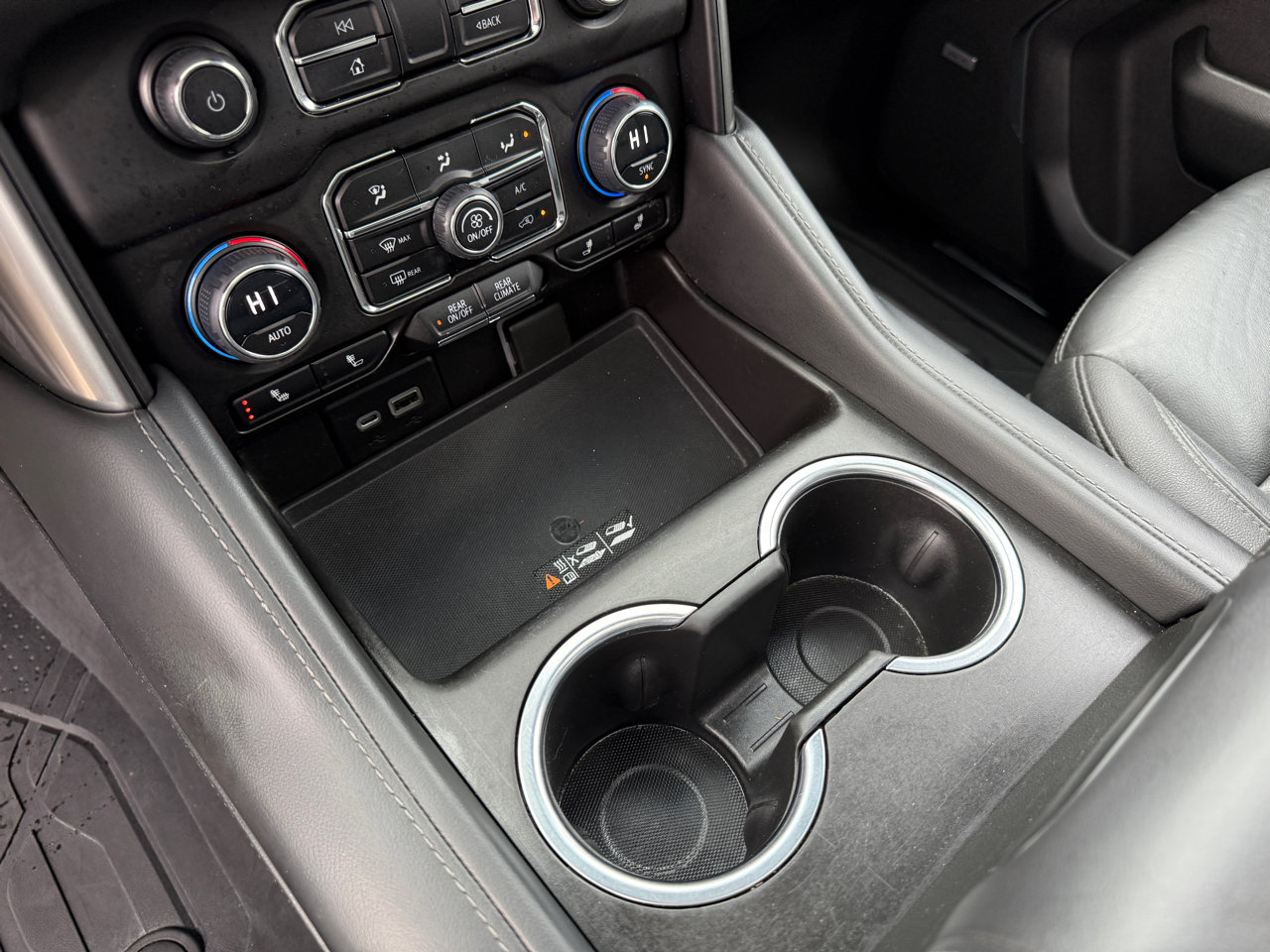 Used 2021 Chevrolet Tahoe LT image 15