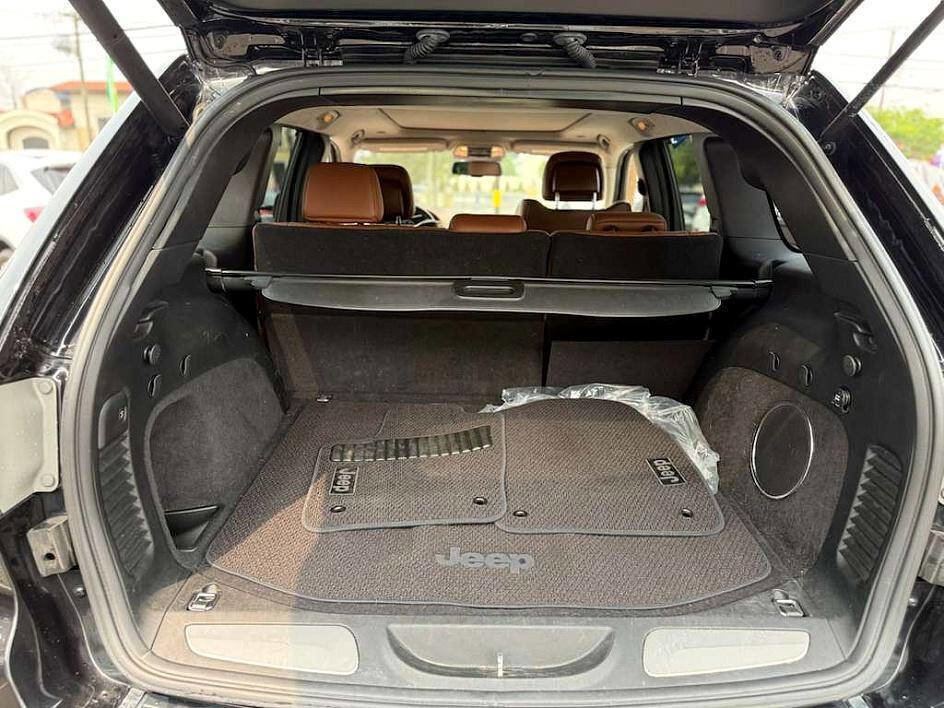 Used 2015 Jeep Grand Cherokee Summit w/ Platinum Series Group image 5