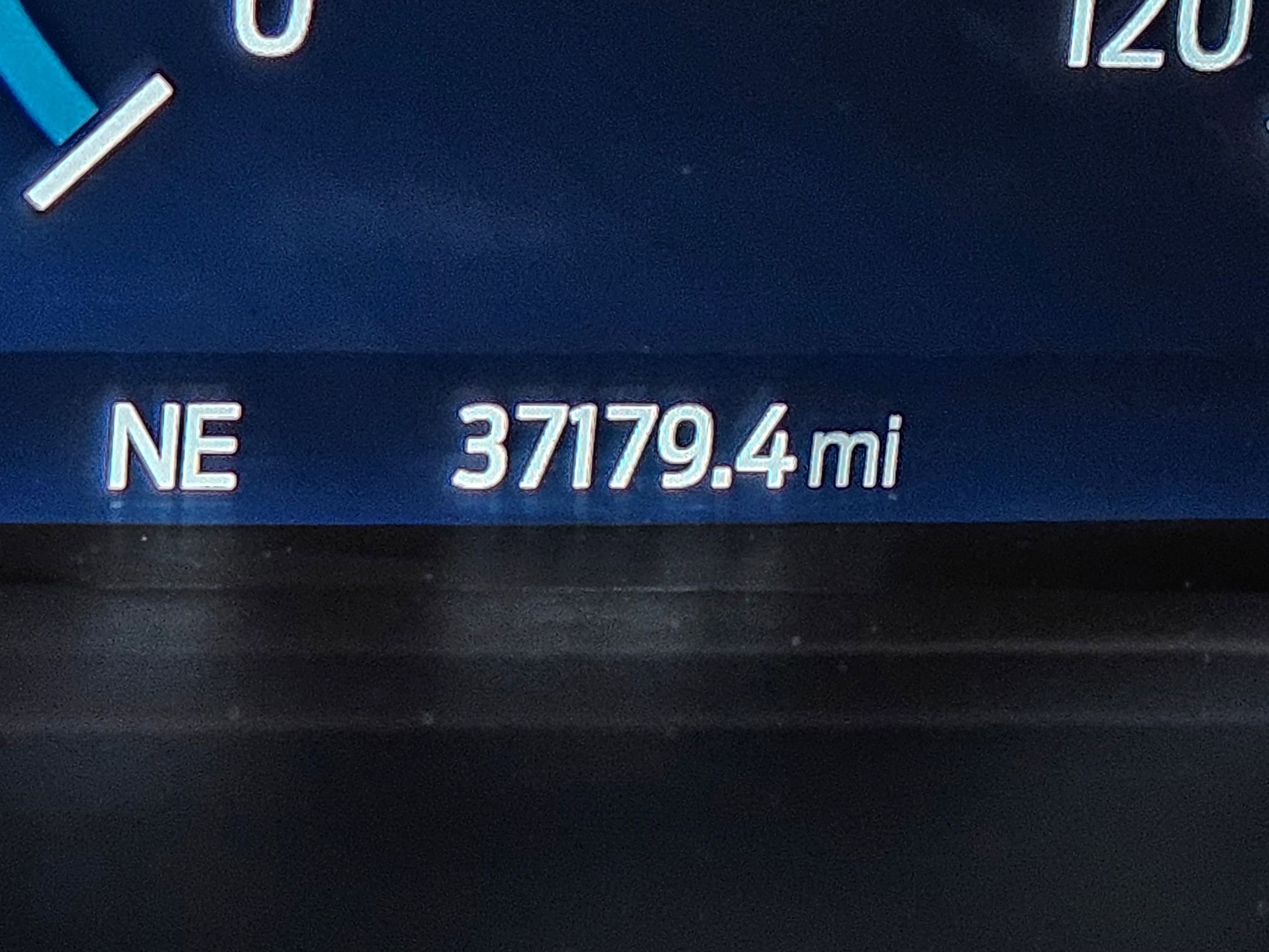 Used 2023 Ford F150 Lariat w/ Equipment Group 502A High image 29