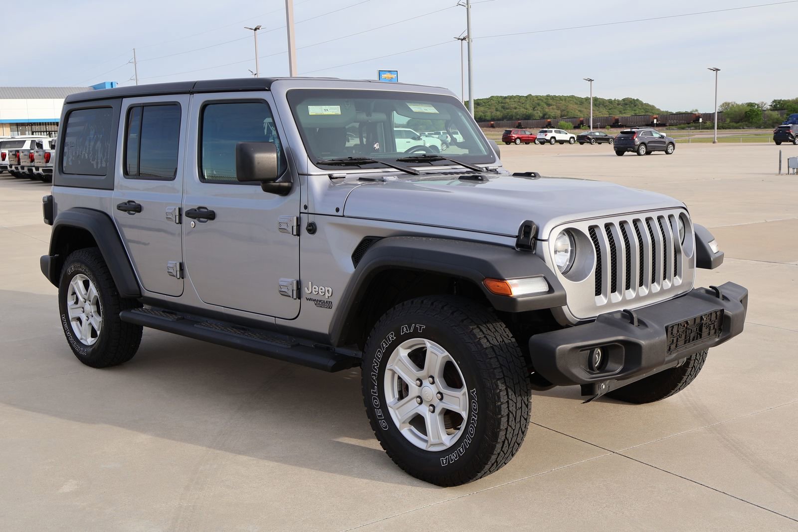 Used 2021 Jeep Wrangler Unlimited Sport AWD/4WD image 6