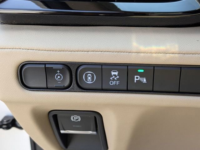 Certified 2023 Acura MDX FWD w/ Technology Package image 26