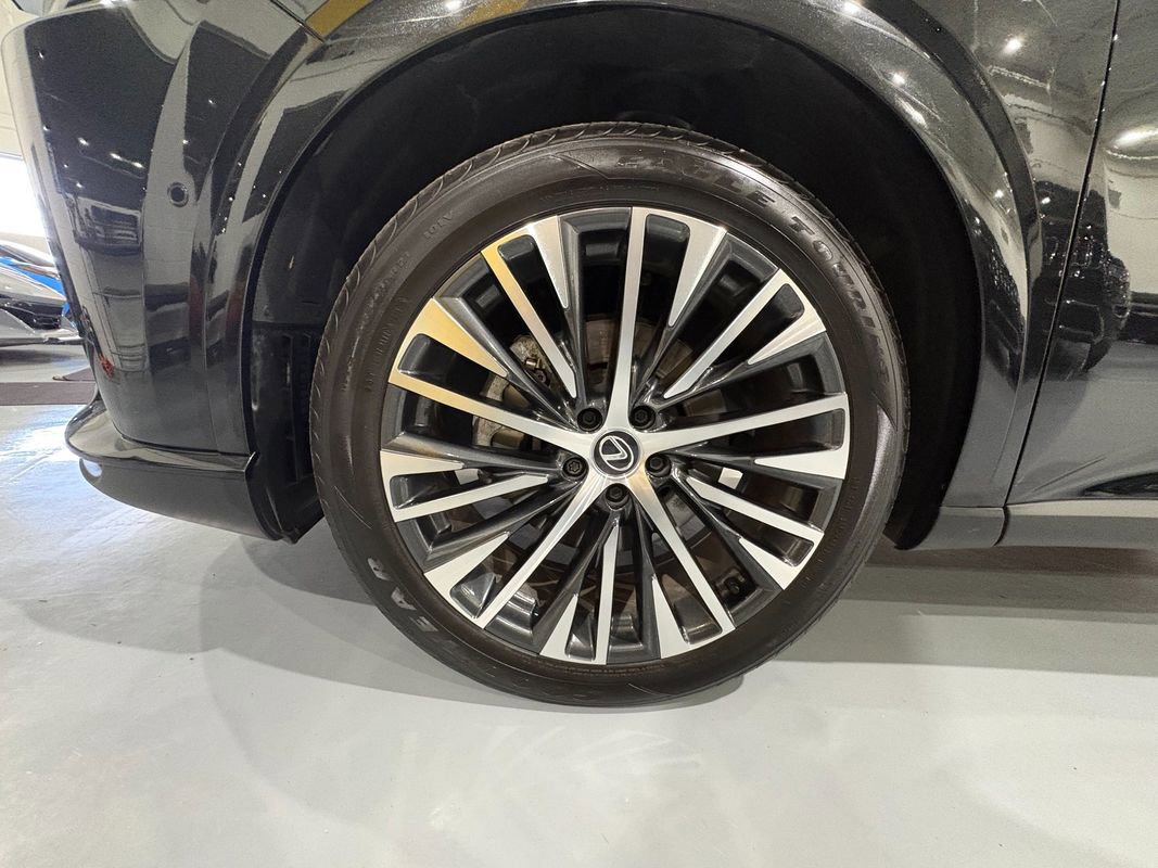 Used 2024 Lexus RX 350 image 57