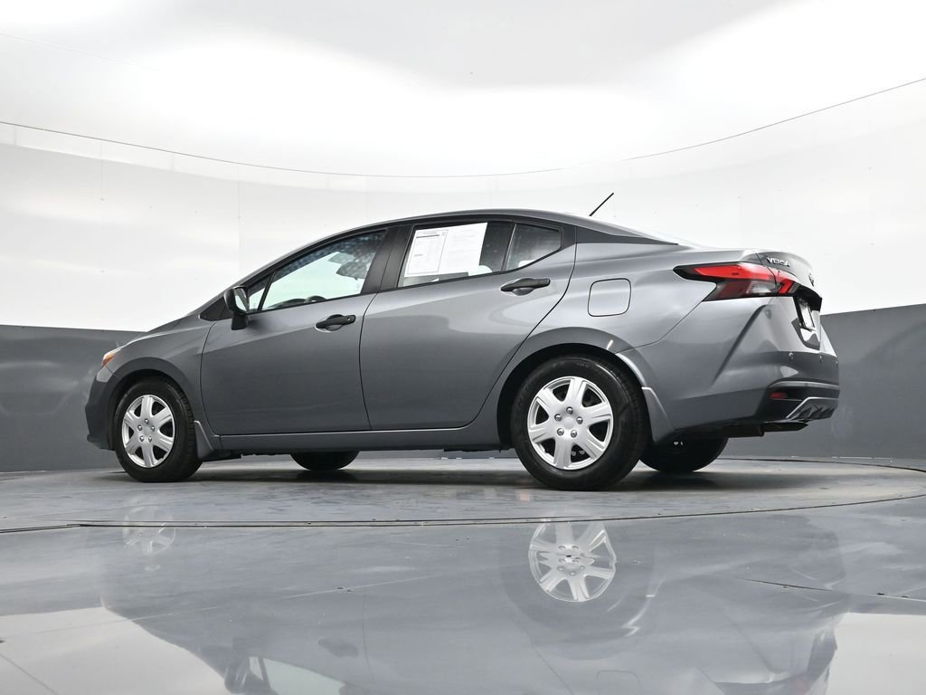 Used 2021 Nissan Versa S image 40