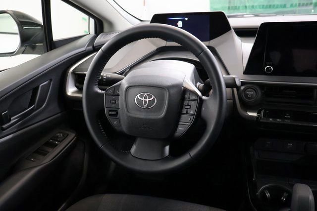 Used 2024 Toyota Prius LE image 15