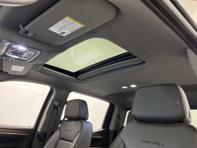 Used 2023 GMC Sierra 1500 Denali w/ Denali Reserve Package image 7