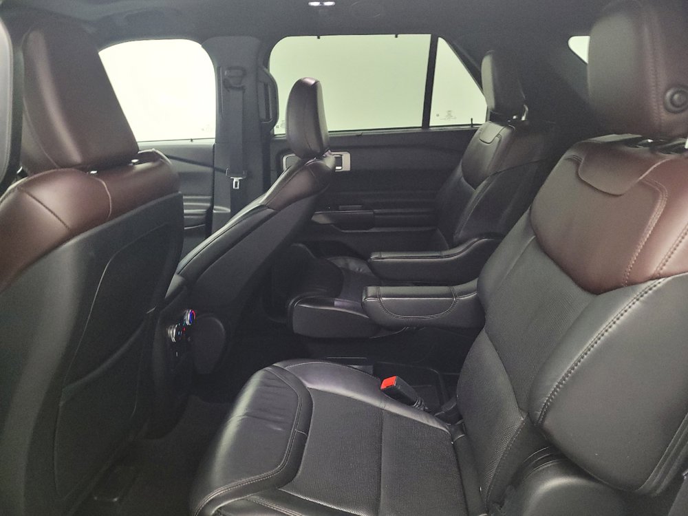 Used 2020 Ford Explorer Platinum AWD/4WD image 18