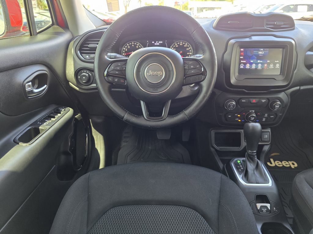 Used 2019 Jeep Renegade Altitude w/ Quick Order Package 2XM FWD image 13