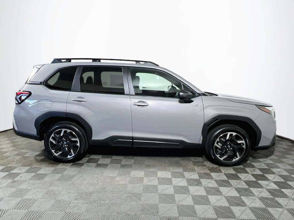 New 2026 Subaru Forester Premium AWD/4WD image 8