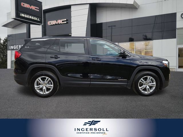 Used 2021 GMC Terrain SLE w/ LPO, Floor Liner Package AWD/4WD image 23