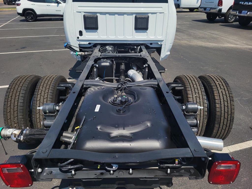 New 2026 RAM 3500 Tradesman image 8