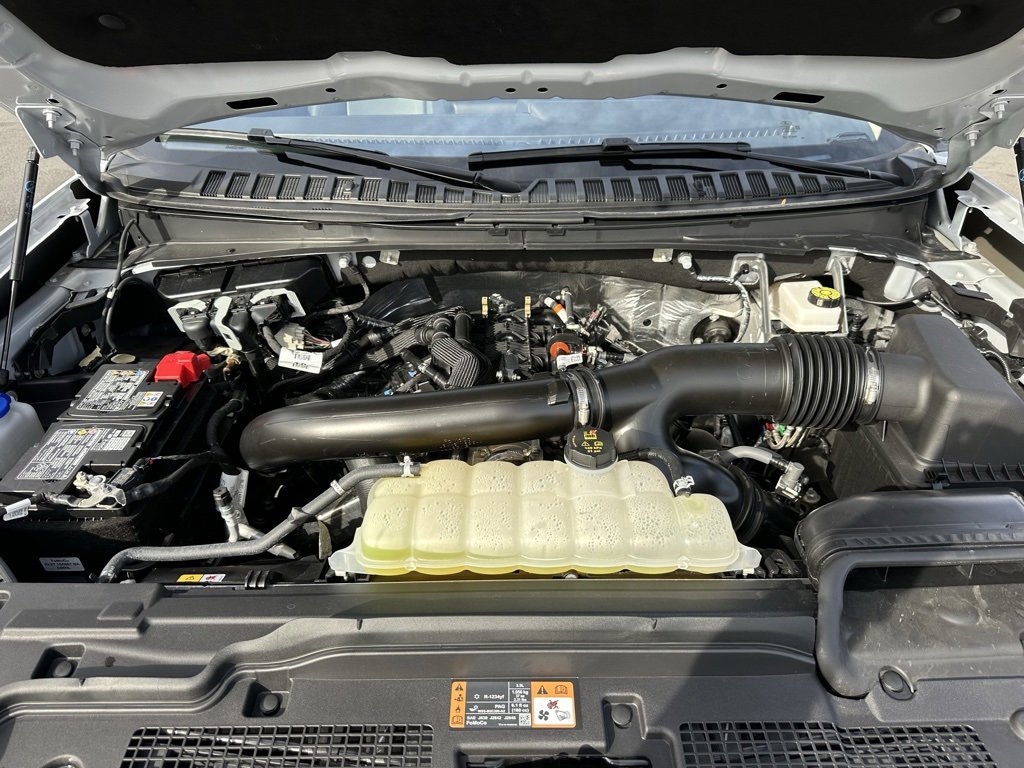 Used 2025 Ford Expedition Active image 40