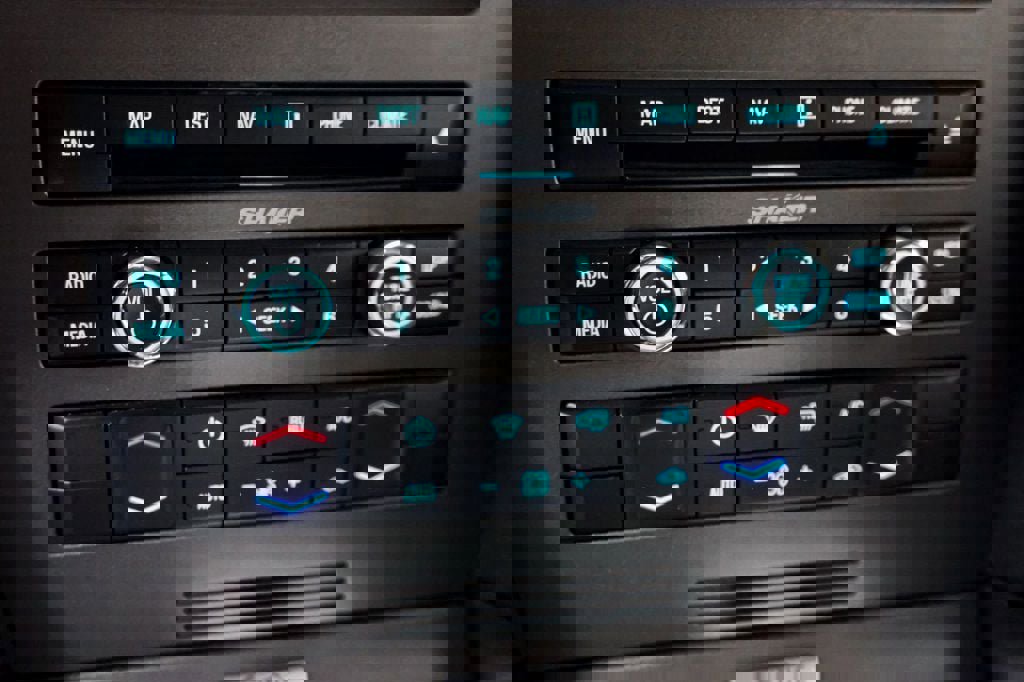 Used 2013 Ford Mustang GT Premium w/ Electronics Pkg image 22