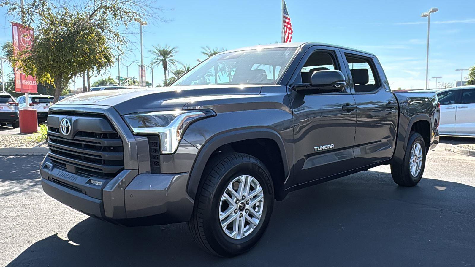 Used 2022 Toyota Tundra SR5 image 2