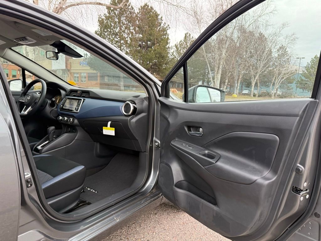 New 2025 Nissan Versa SV image 15