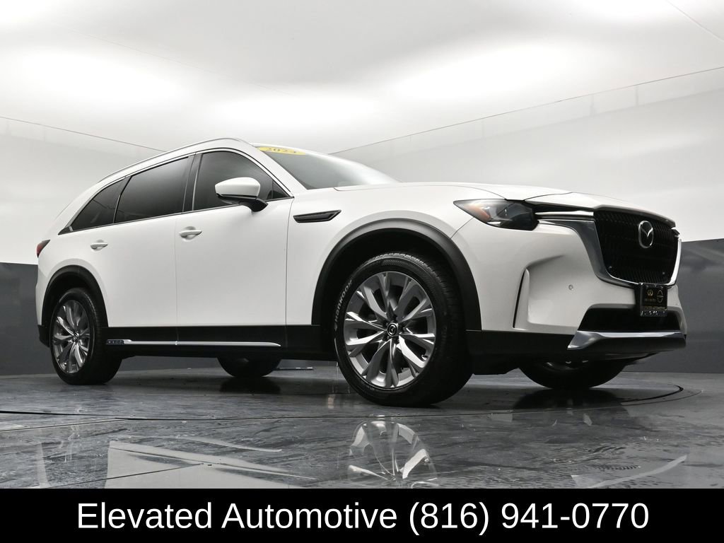 Used 2024 MAZDA CX-90 3.3 Turbo w/ Premium Package image 32