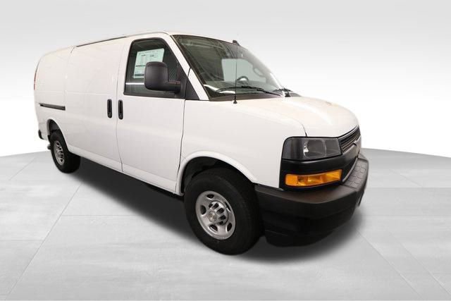 New 2025 Chevrolet Express 2500 w/ Communications Package image 19