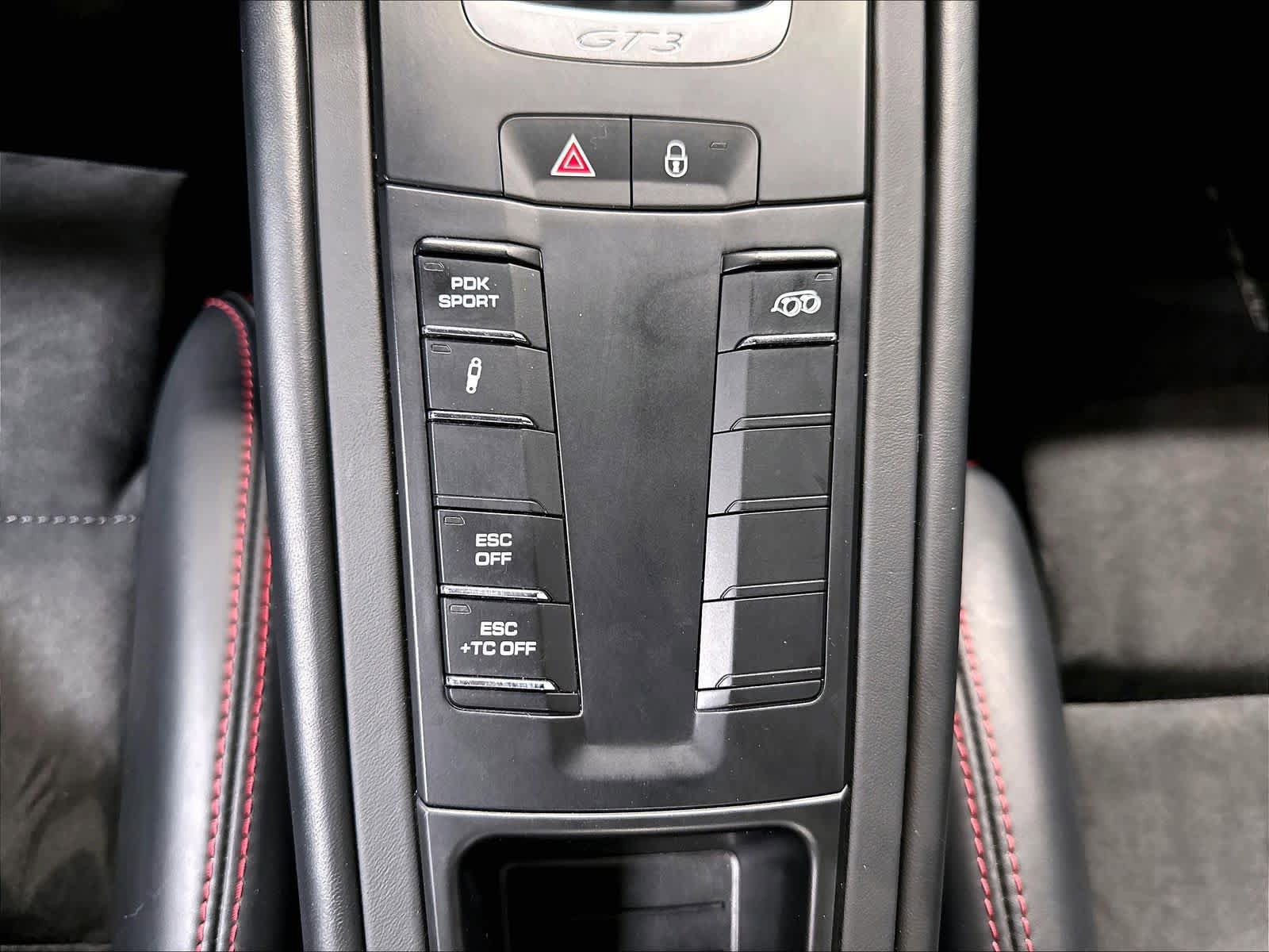 Used 2015 Porsche 911 GT3 RWD image 33