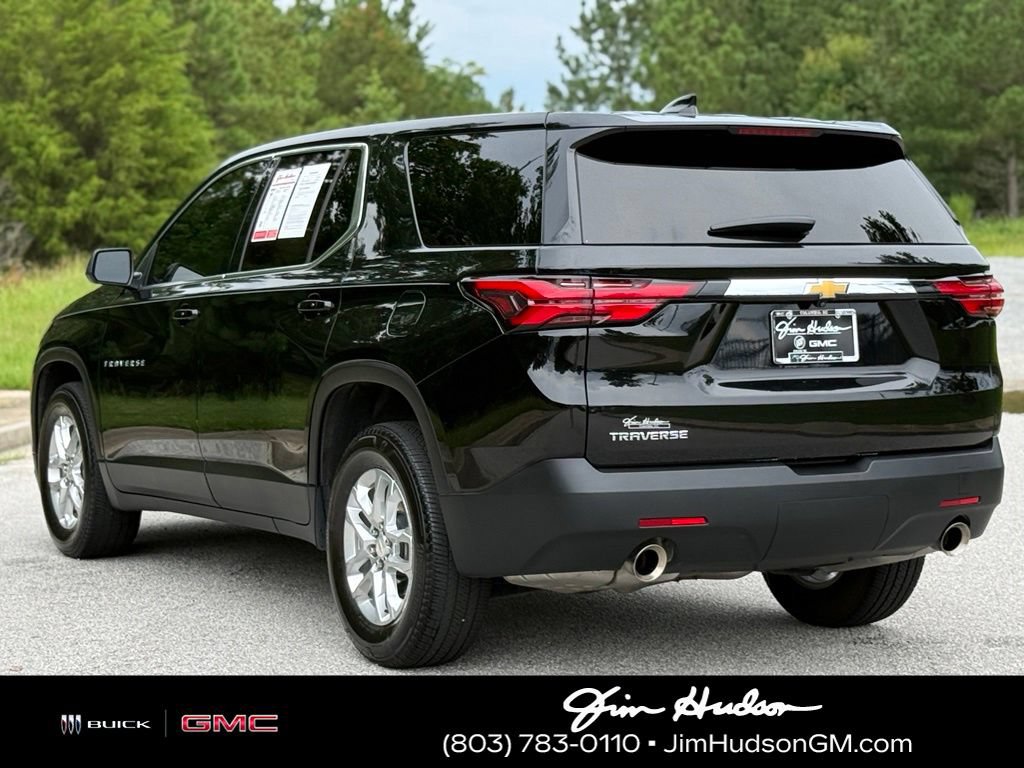 Certified 2023 Chevrolet Traverse LS FWD image 11