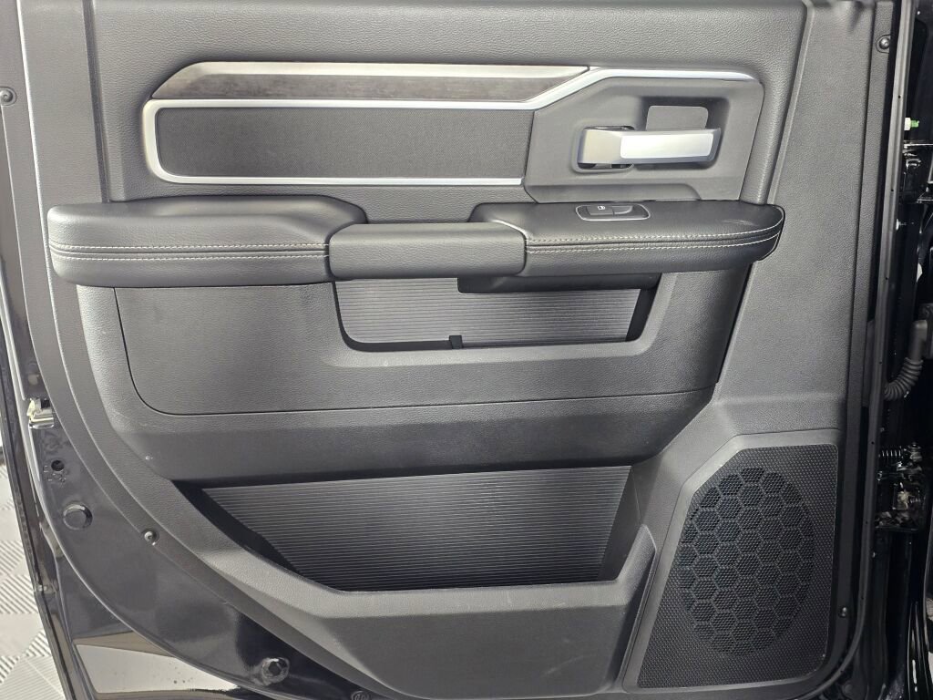 Used 2024 RAM 2500 Big Horn image 42