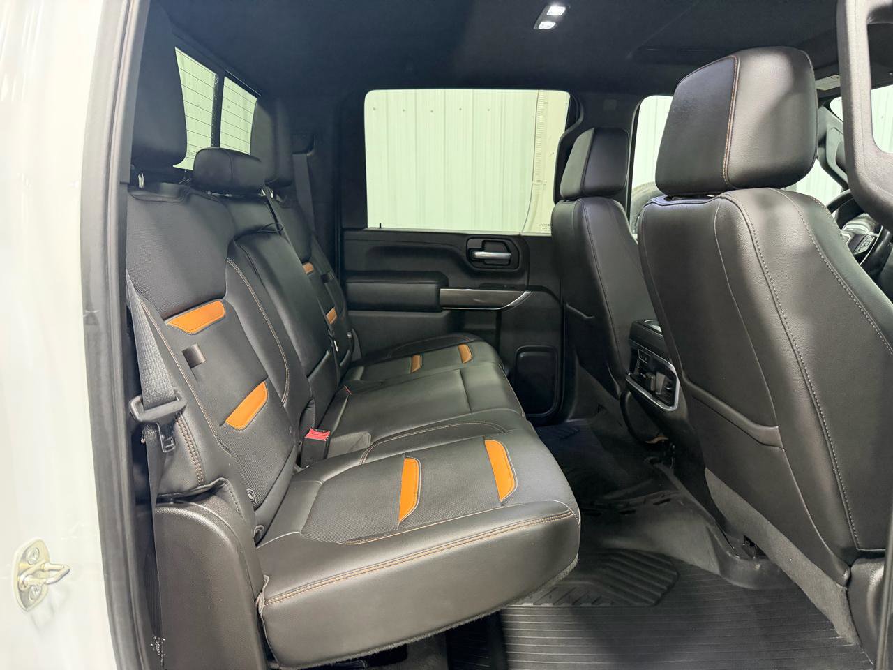 Used 2020 GMC Sierra 3500 AT4 w/ AT4 Premium Package AWD/4WD image 15