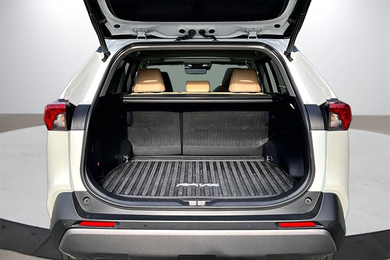 Used 2021 Toyota RAV4 Limited w/ Limited Grade Weather Package image 26