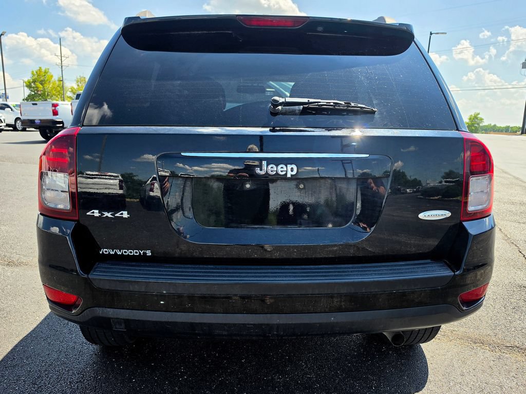 Used 2017 Jeep Compass Latitude AWD/4WD image 5