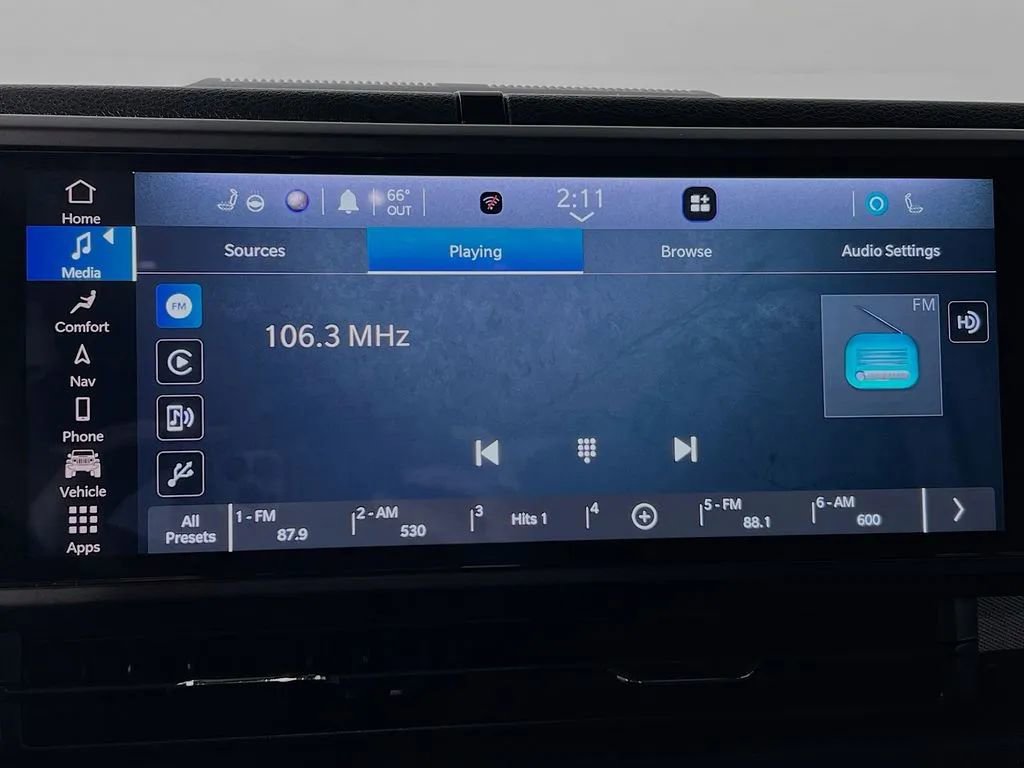 Used 2024 Jeep Gladiator Sport image 16