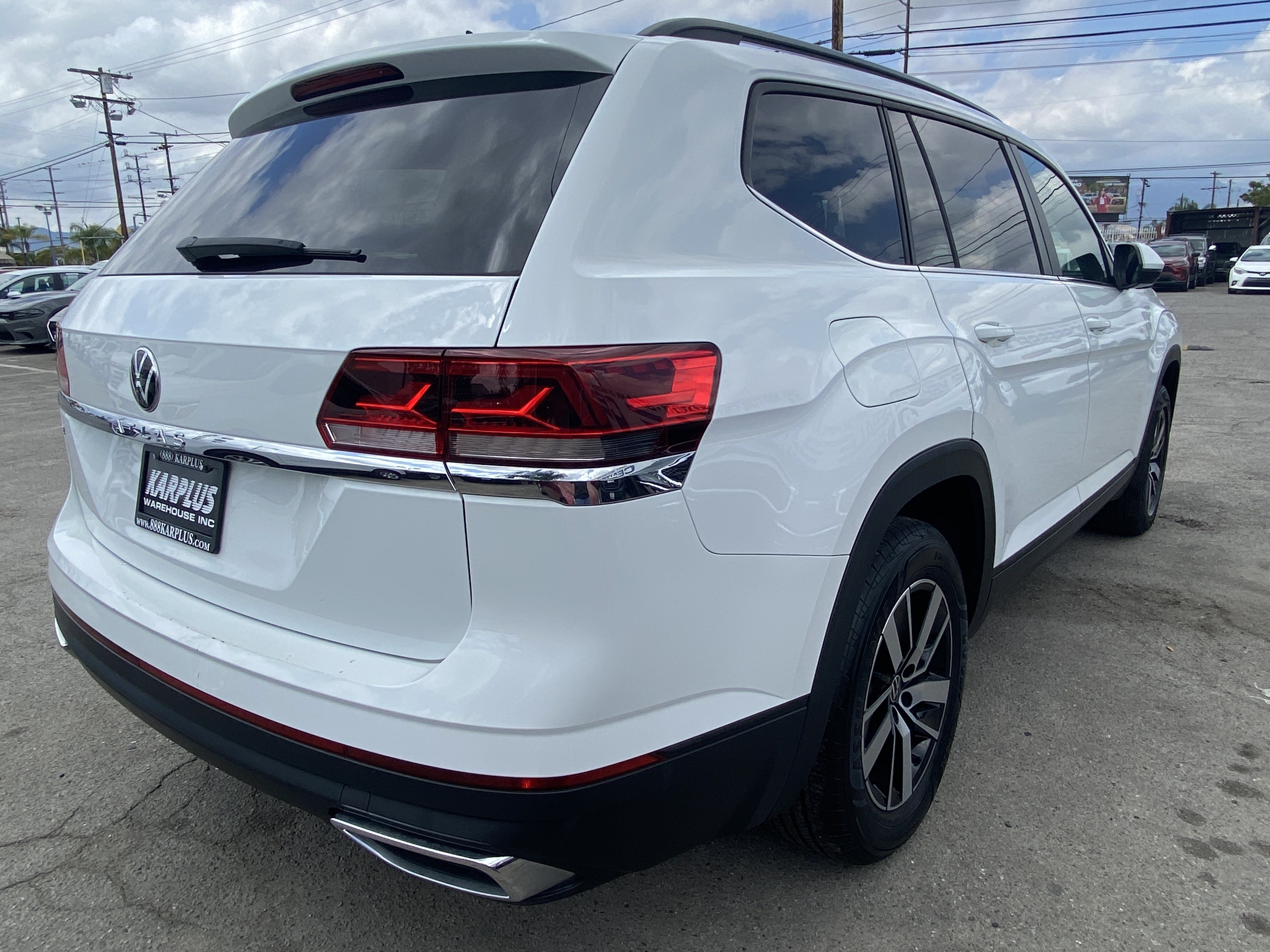 Used 2022 Volkswagen Atlas SE FWD image 9