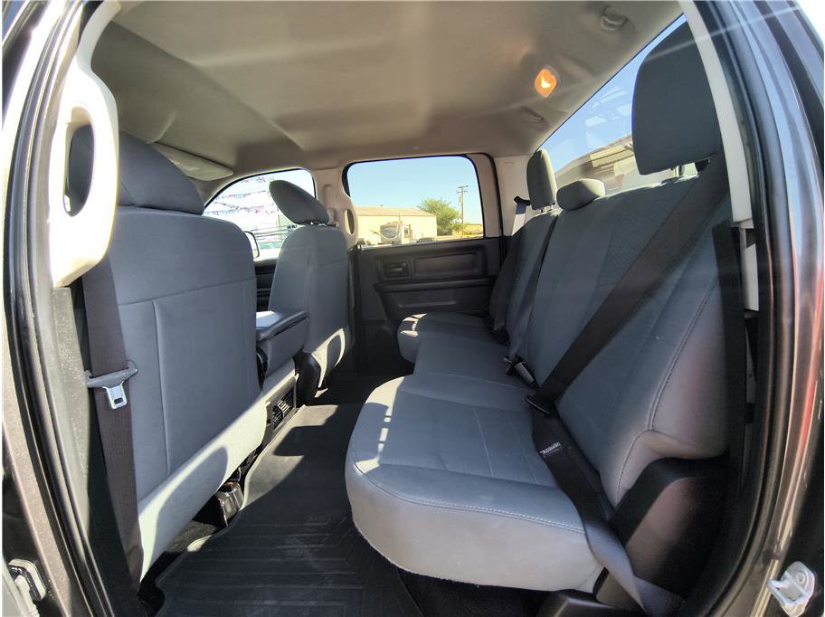 Used 2016 RAM 2500 Tradesman w/ Chrome Appearance Group AWD/4WD image 10