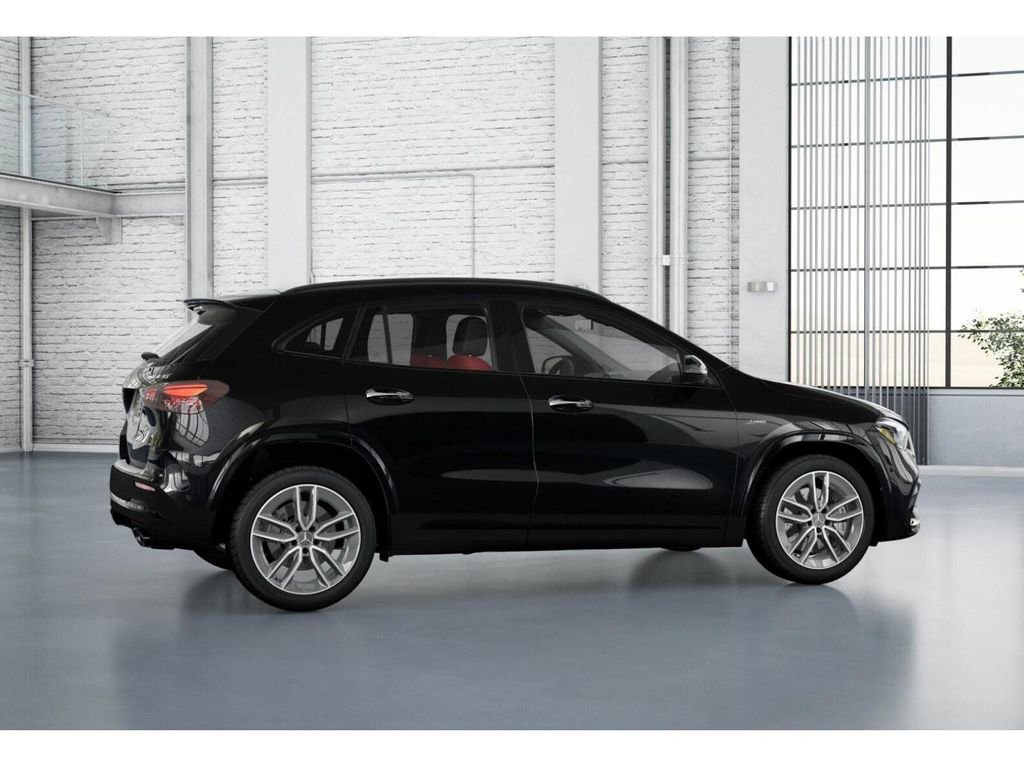 New 2026 Mercedes-Benz GLA 35 AMG 4MATIC image 18