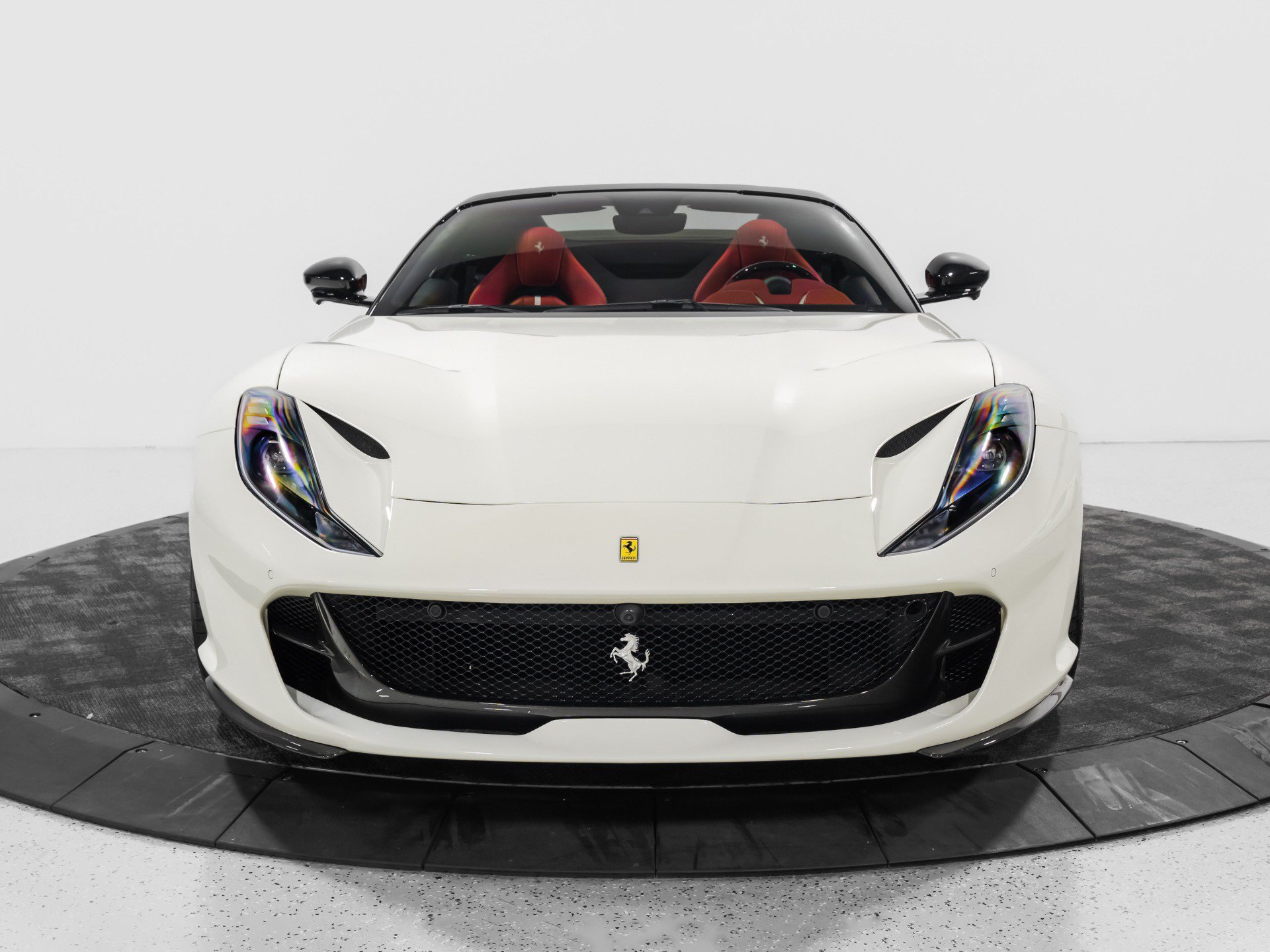 Used 2023 Ferrari 812 GTS RWD image 14